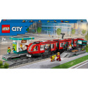 LEGO City 60423 Tramvaj a zastávka v centru města